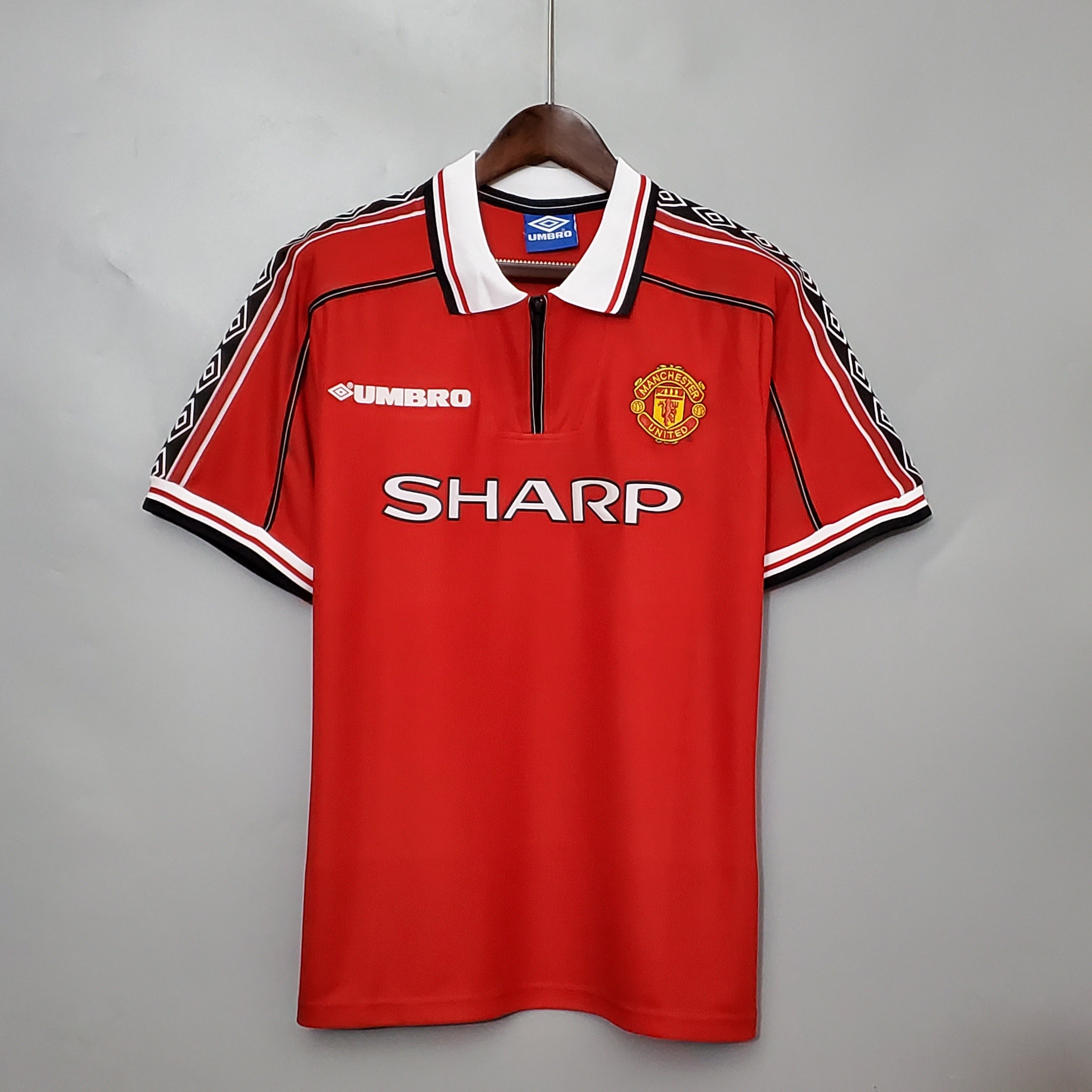 Camiseta Retro — Manchester United 98/99  — Local — Edición Clásica