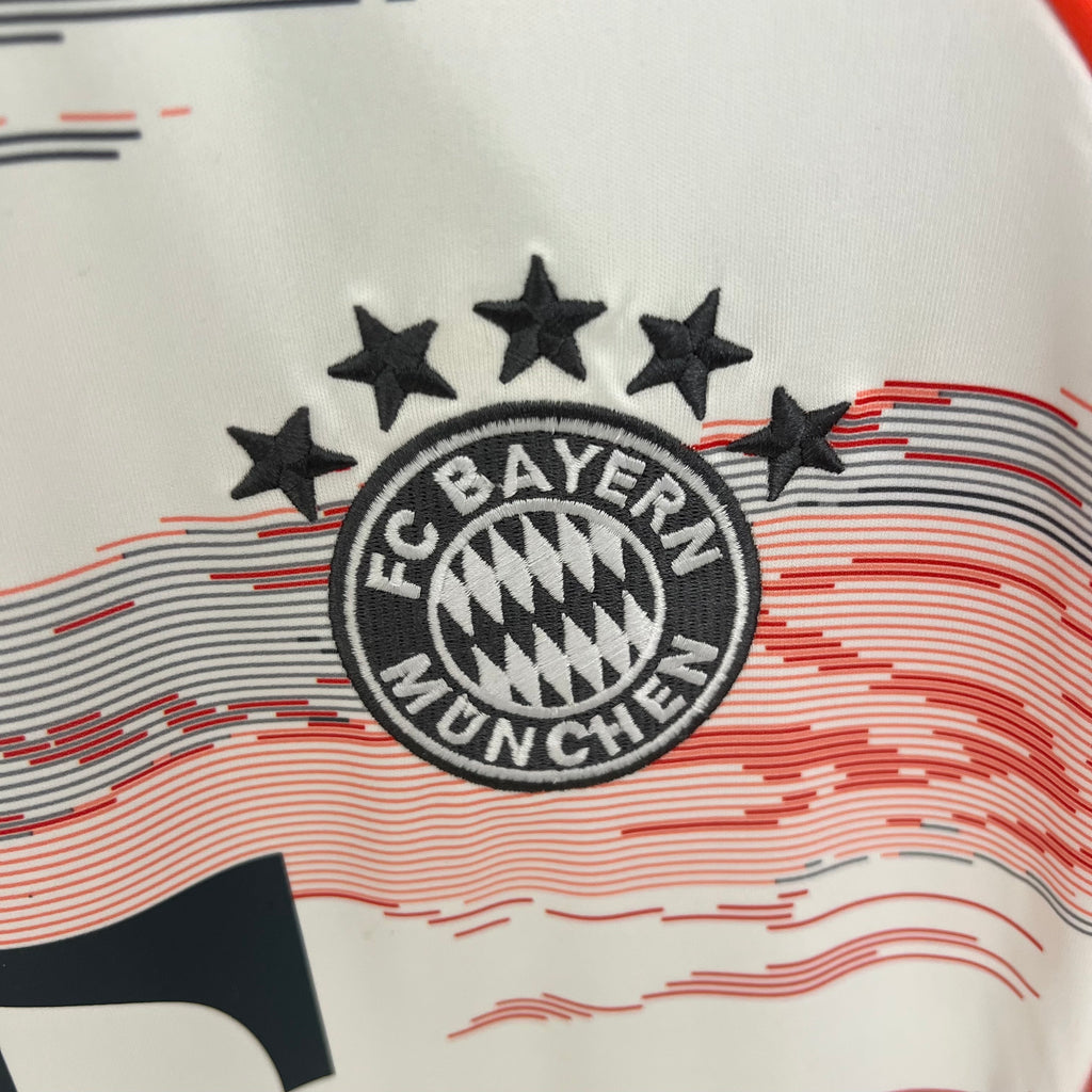 Bayern de Múnich - Visitante - Versión Aficionado - Temporada 2025/26