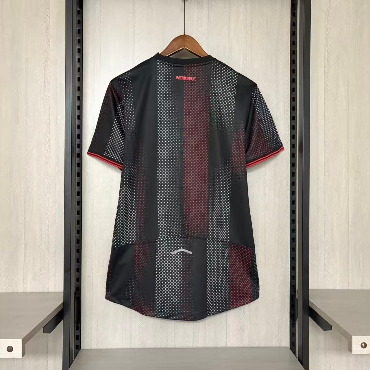 Bayer 04 Leverkusen - Local - Versión Aficionado - Temporada 2025/26