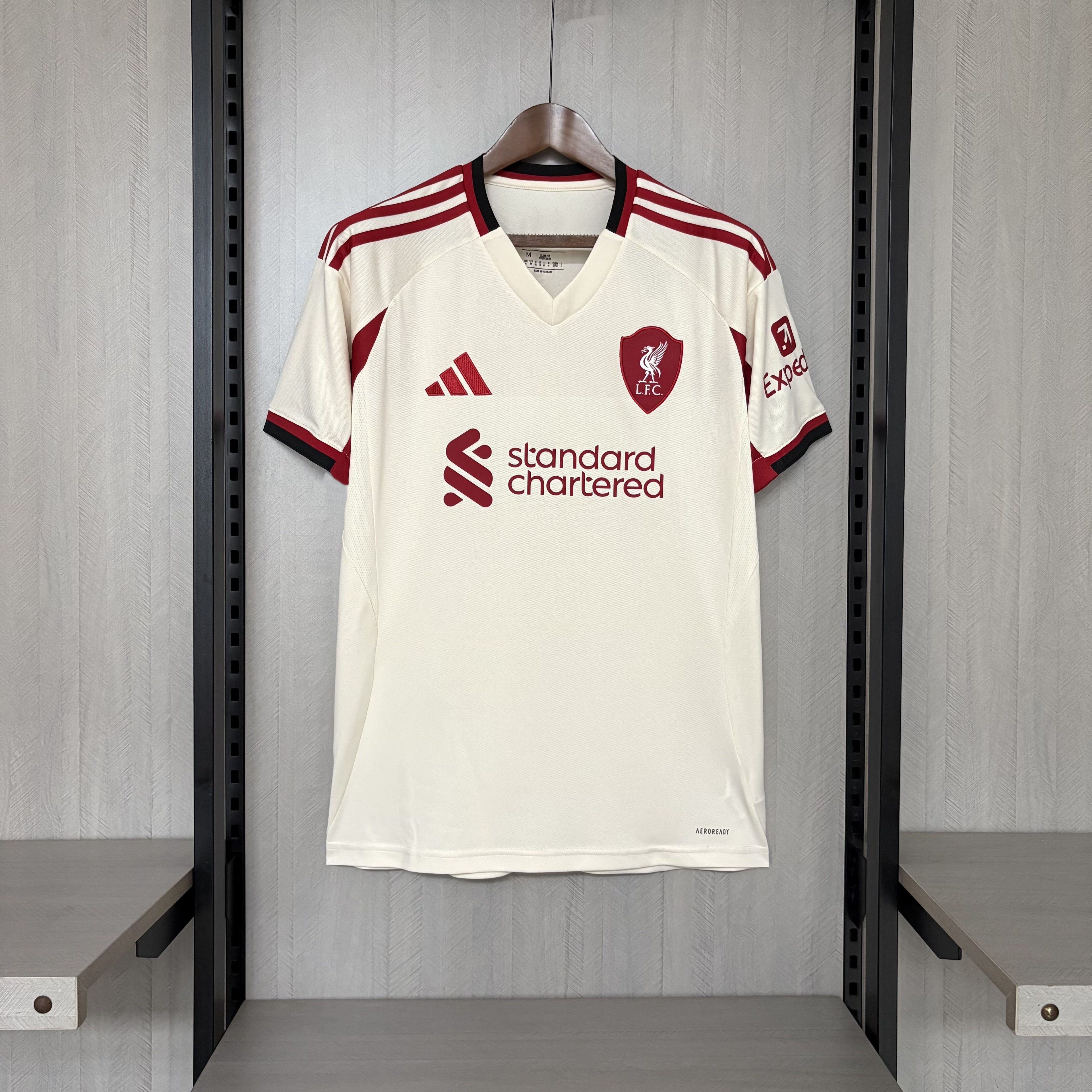 Liverpool - Visita - Versión Aficionado - Temporada 2025/26