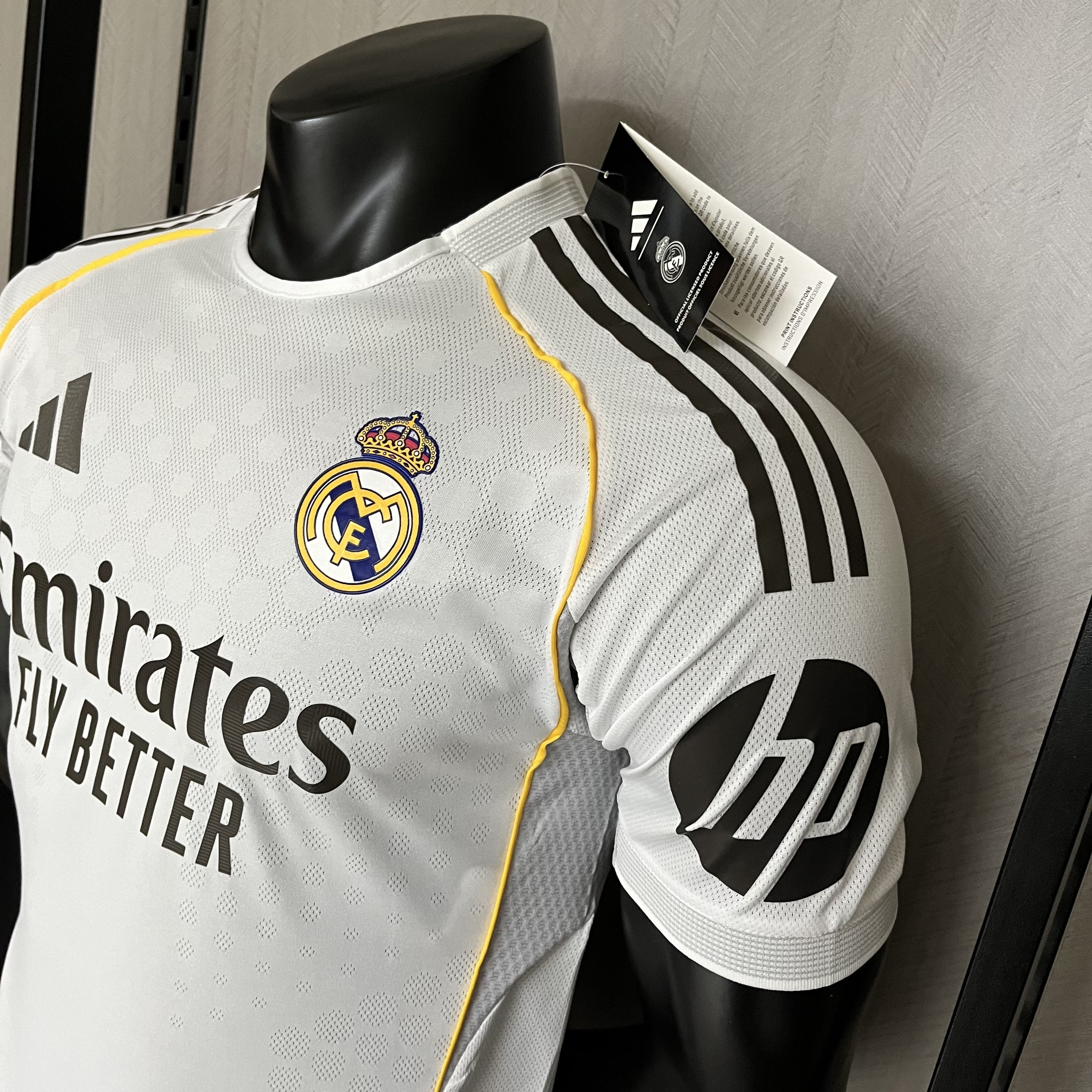 Real Madrid - Local - Versión Jugador - Temporada 2025/26