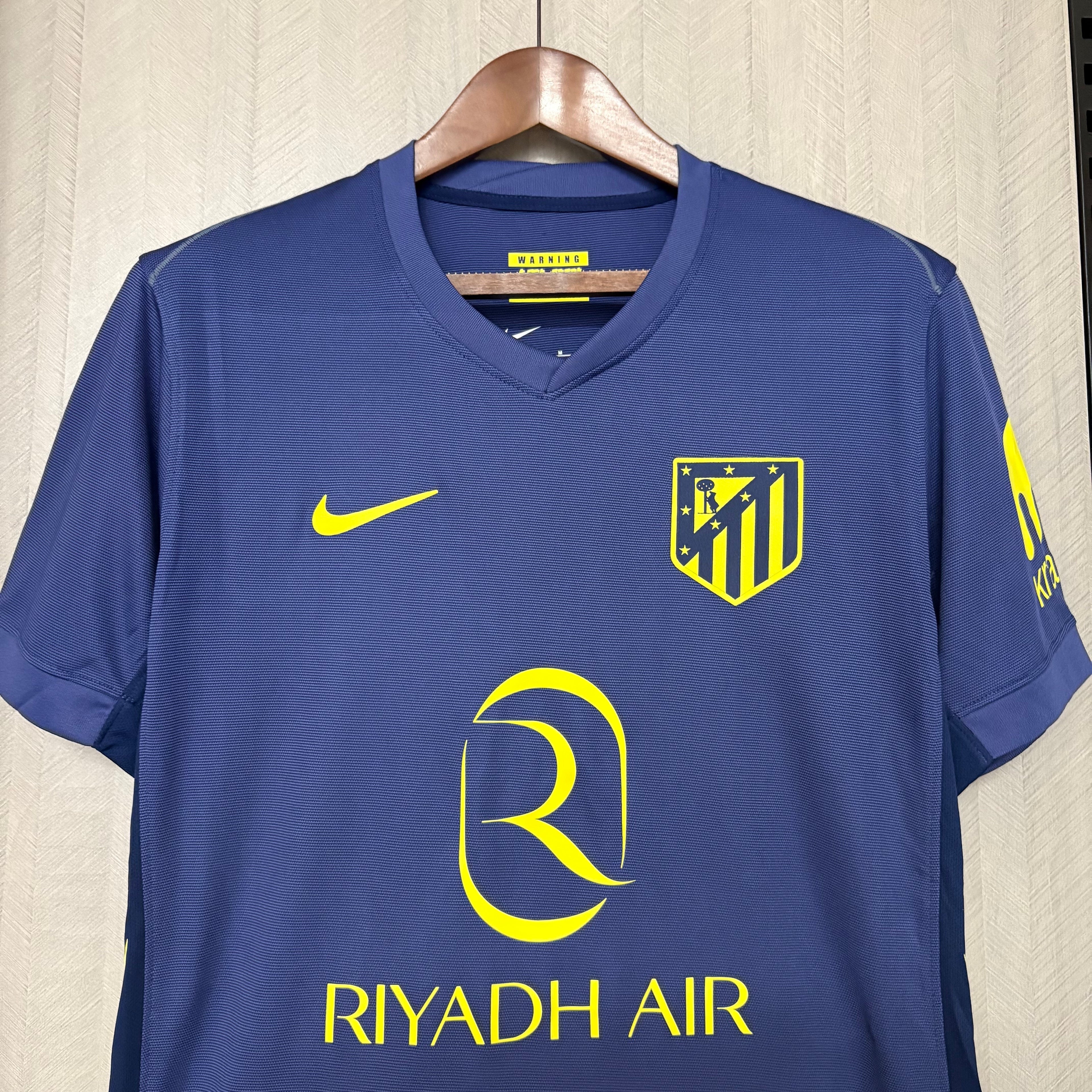 Atlético Madrid - Visitante - Versión Aficionado - Temporada 2025/26
