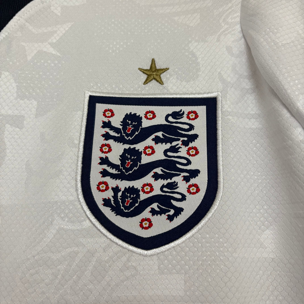 Inglaterra - Local - Versión Aficionado - Temporada 2025/26