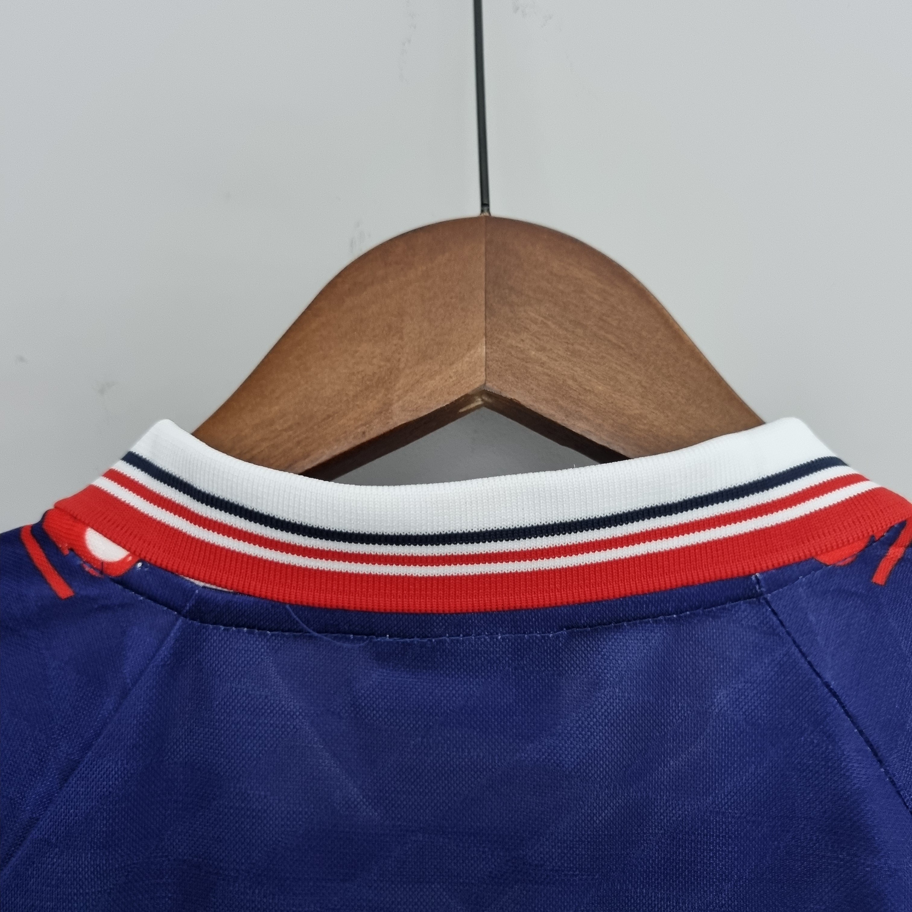 Camiseta Retro — Universidad de Chile 1996 — Local — Edición Clásica
