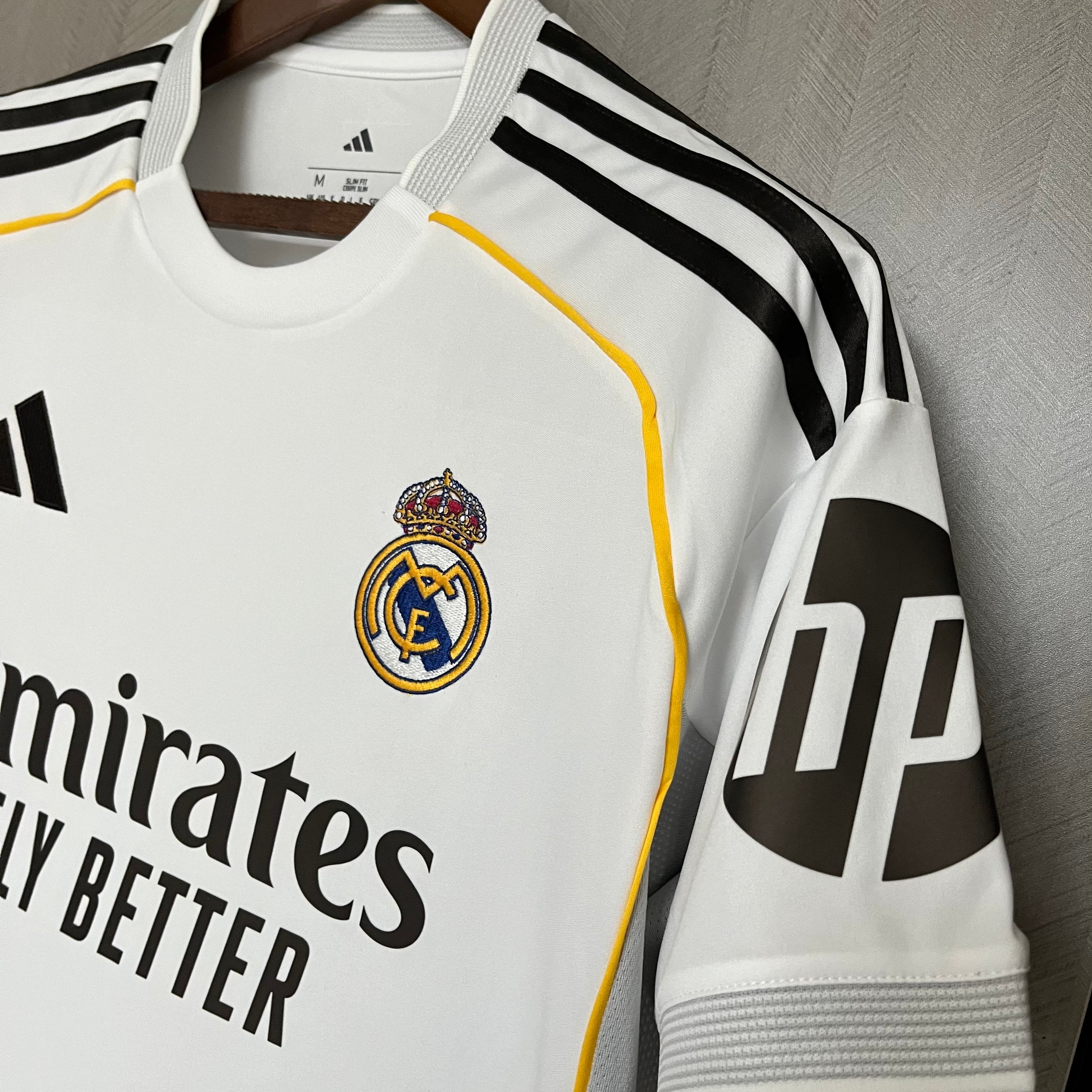 Real Madrid - Local - Versión Aficionado -  Temporada 2025/26