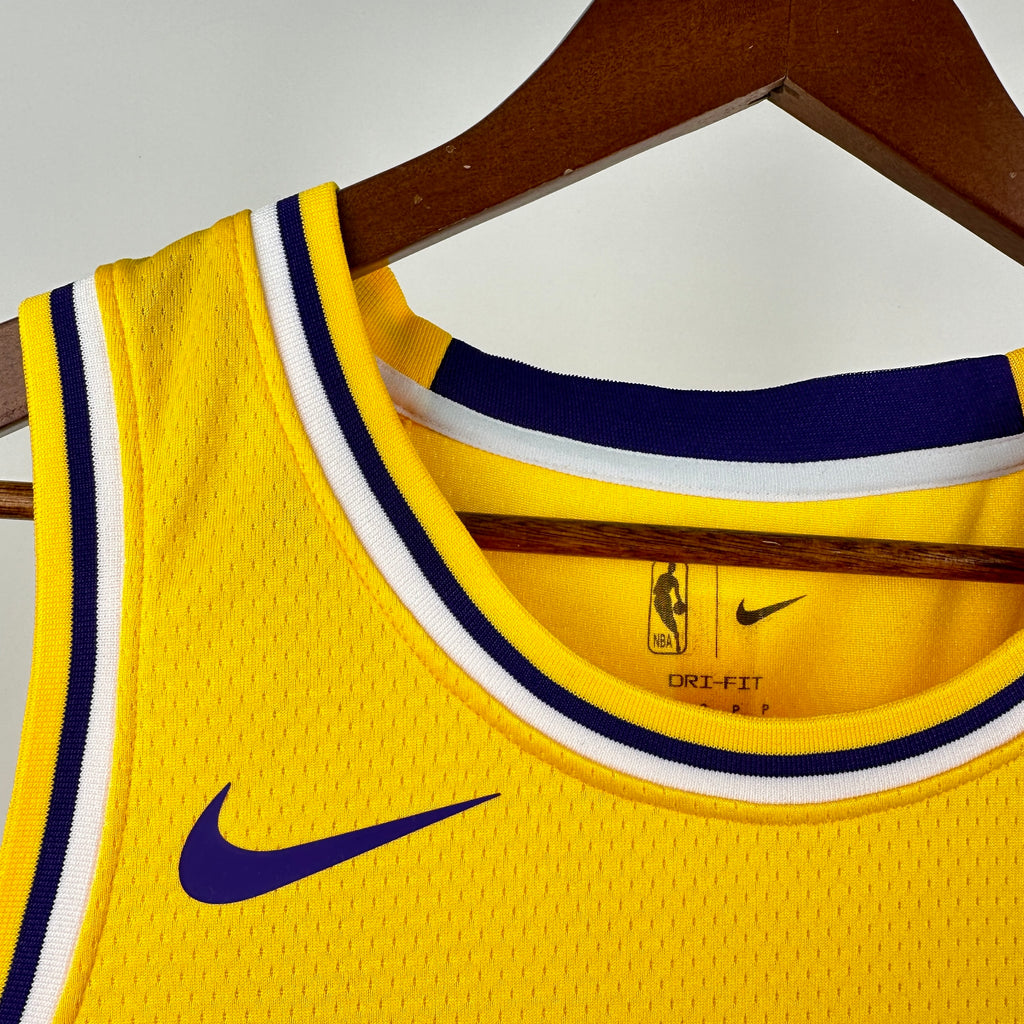 LA Lakers- Camiseta Dončić #77 - Local- Temporada 2026