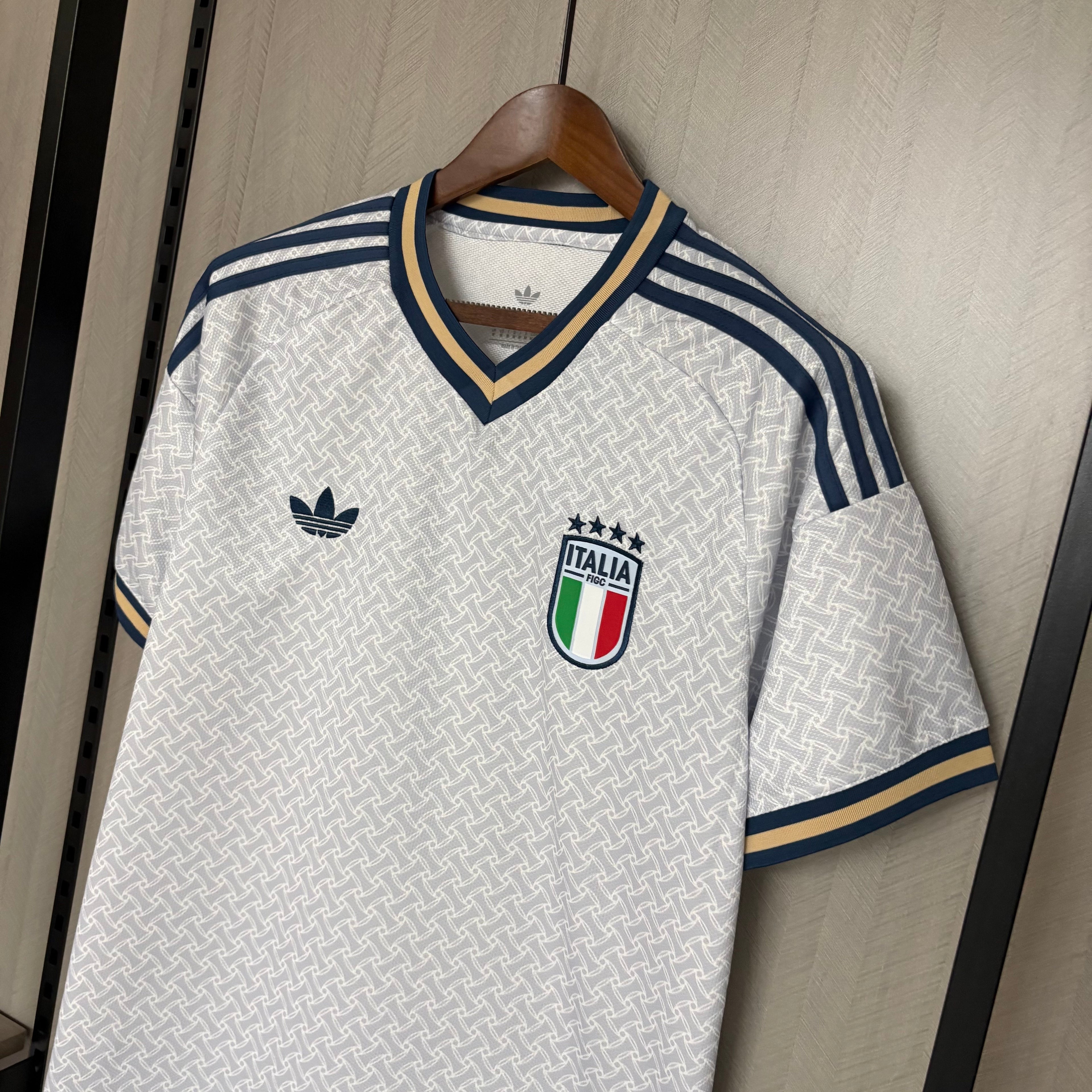 Italia- Visitante - Versión Aficionado - Temporada 2025/26