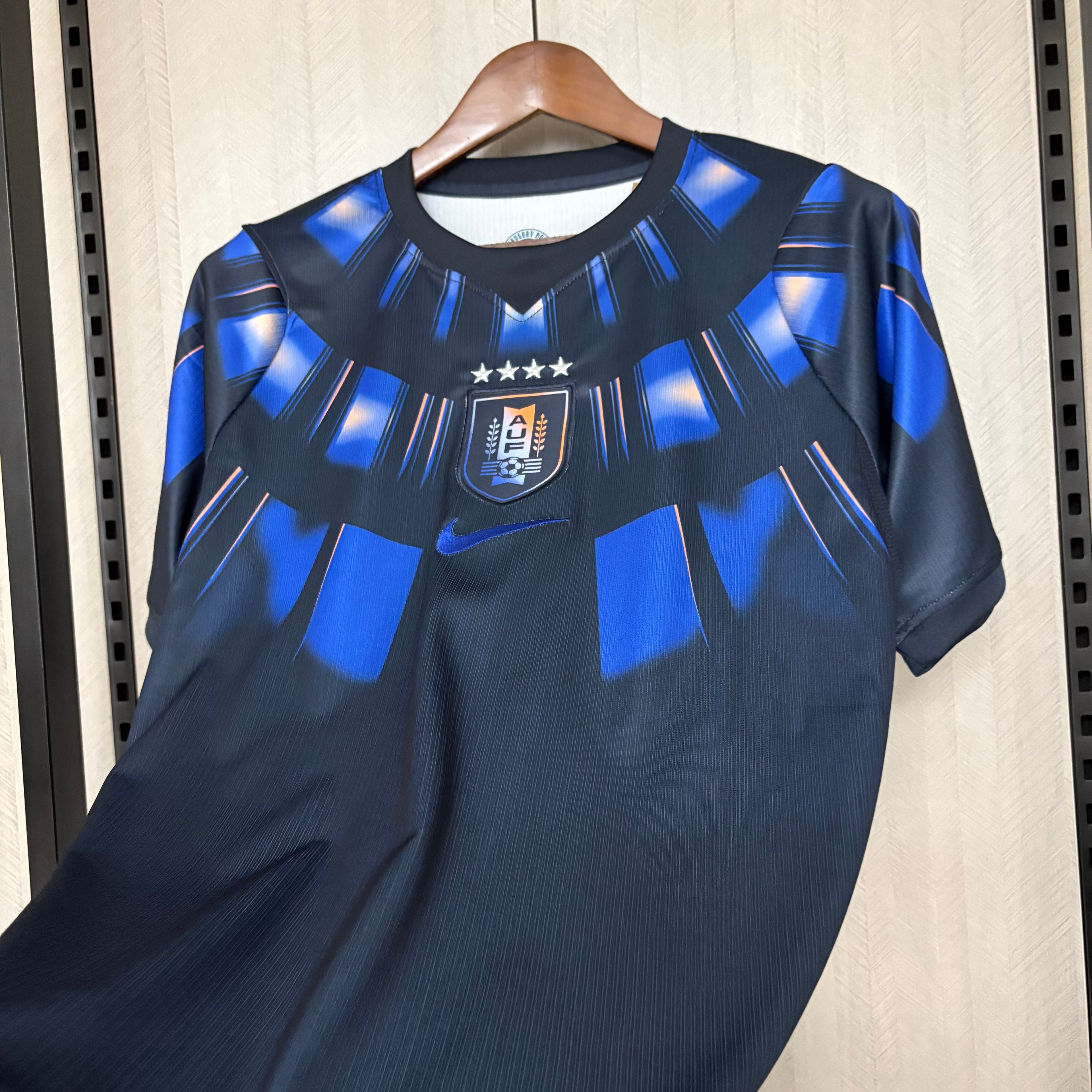 Uruguay - Visitante - Versión Aficionado - Temporada 2025/26