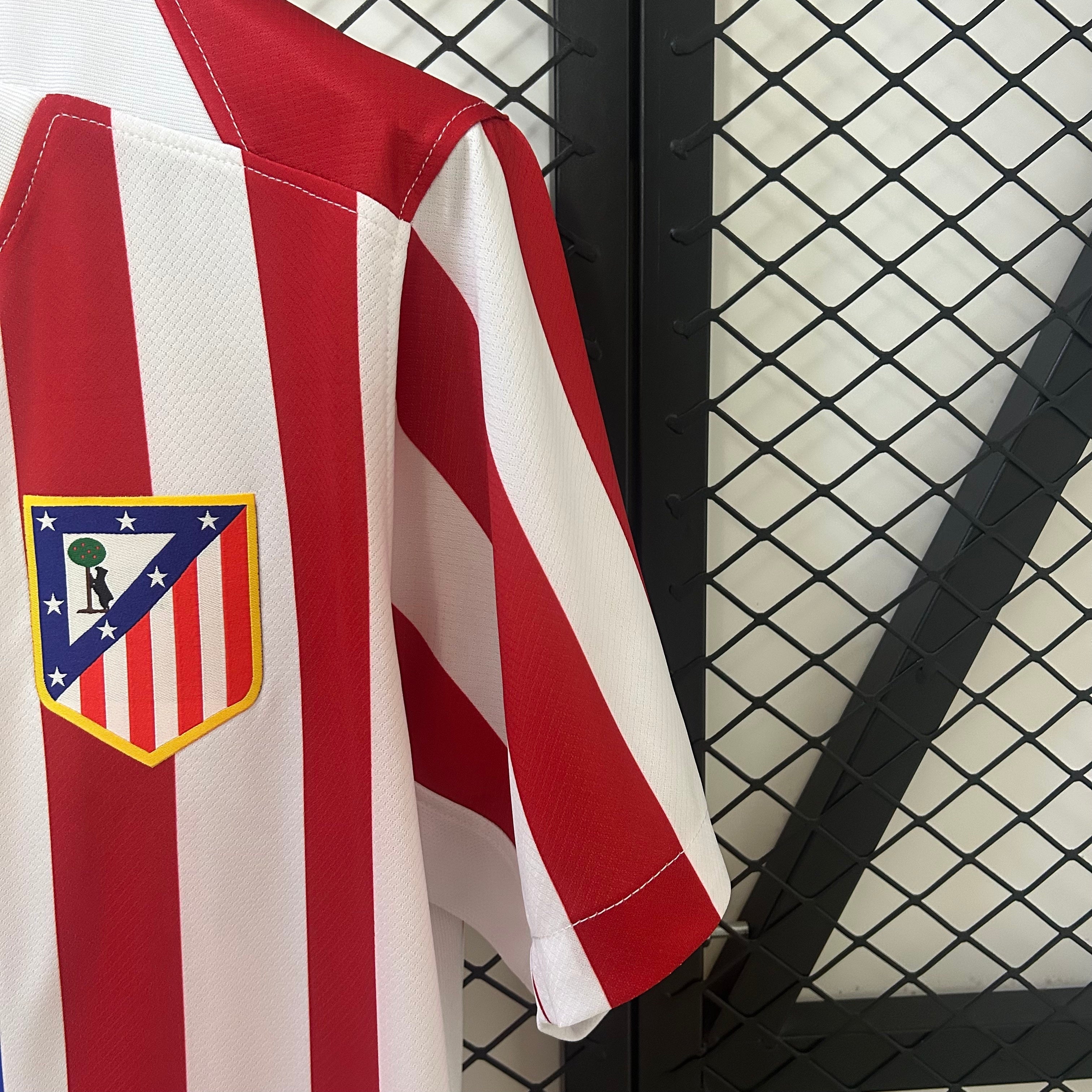 Atlético Madrid - Local - Versión Aficionado - Temporada 2025/26