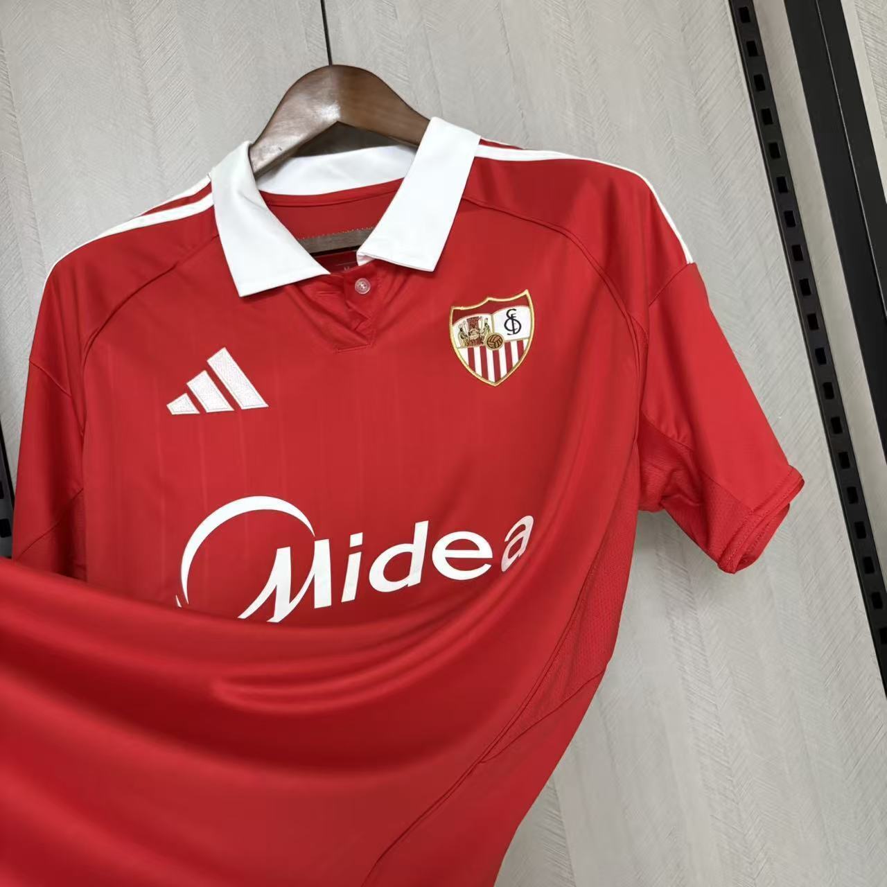 Sevilla - Visitante - Versión Aficionado - Temporada 2025/26