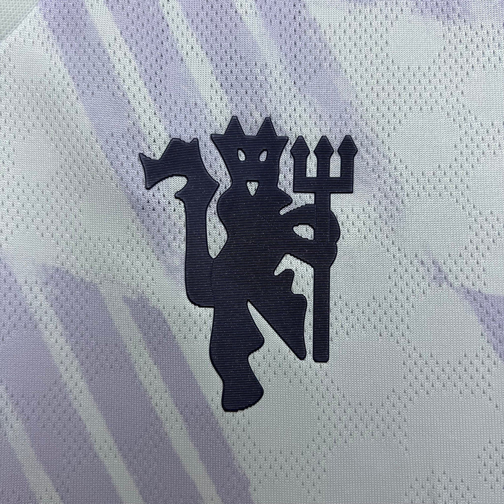 Manchester United - Visitante - Versión Aficionado - Temporada 2025/26
