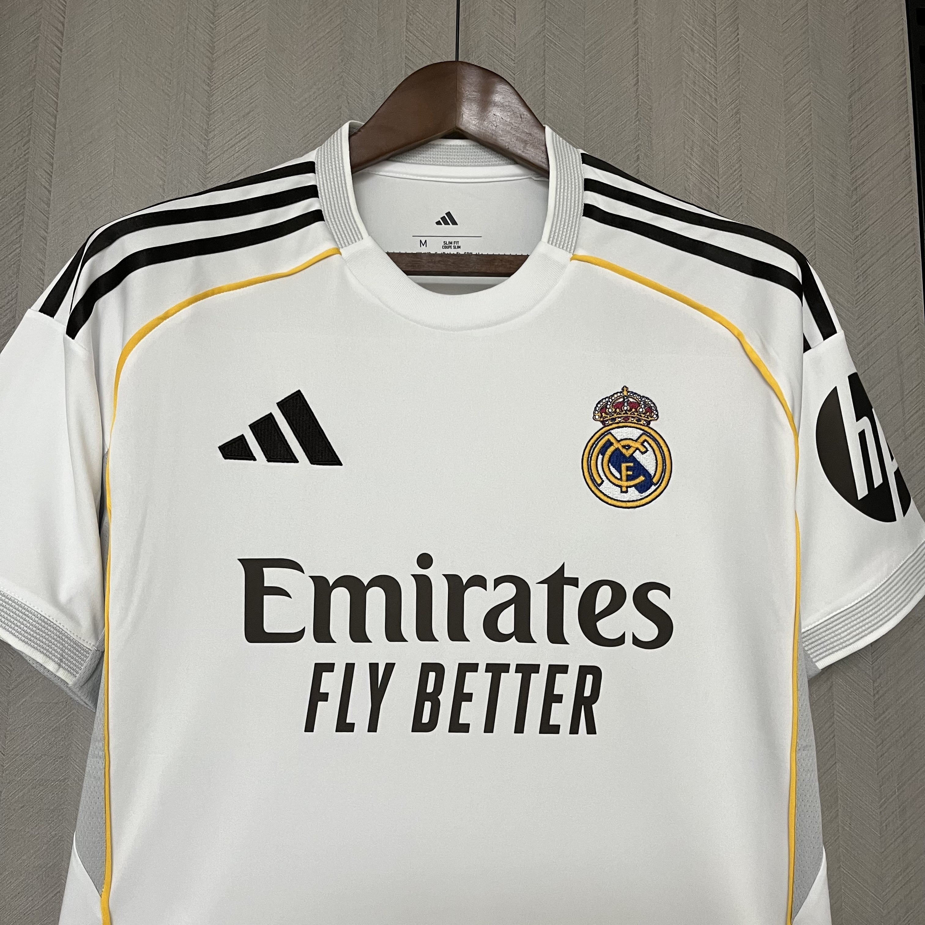 Real Madrid - Local - Versión Aficionado -  Temporada 2025/26