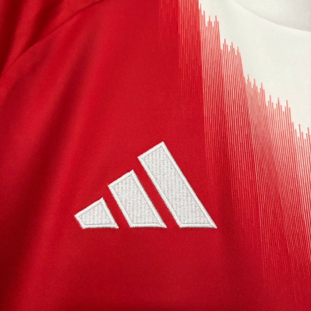 Bayern de Múnich - Local - Versión Aficionado - Temporada 2025/26