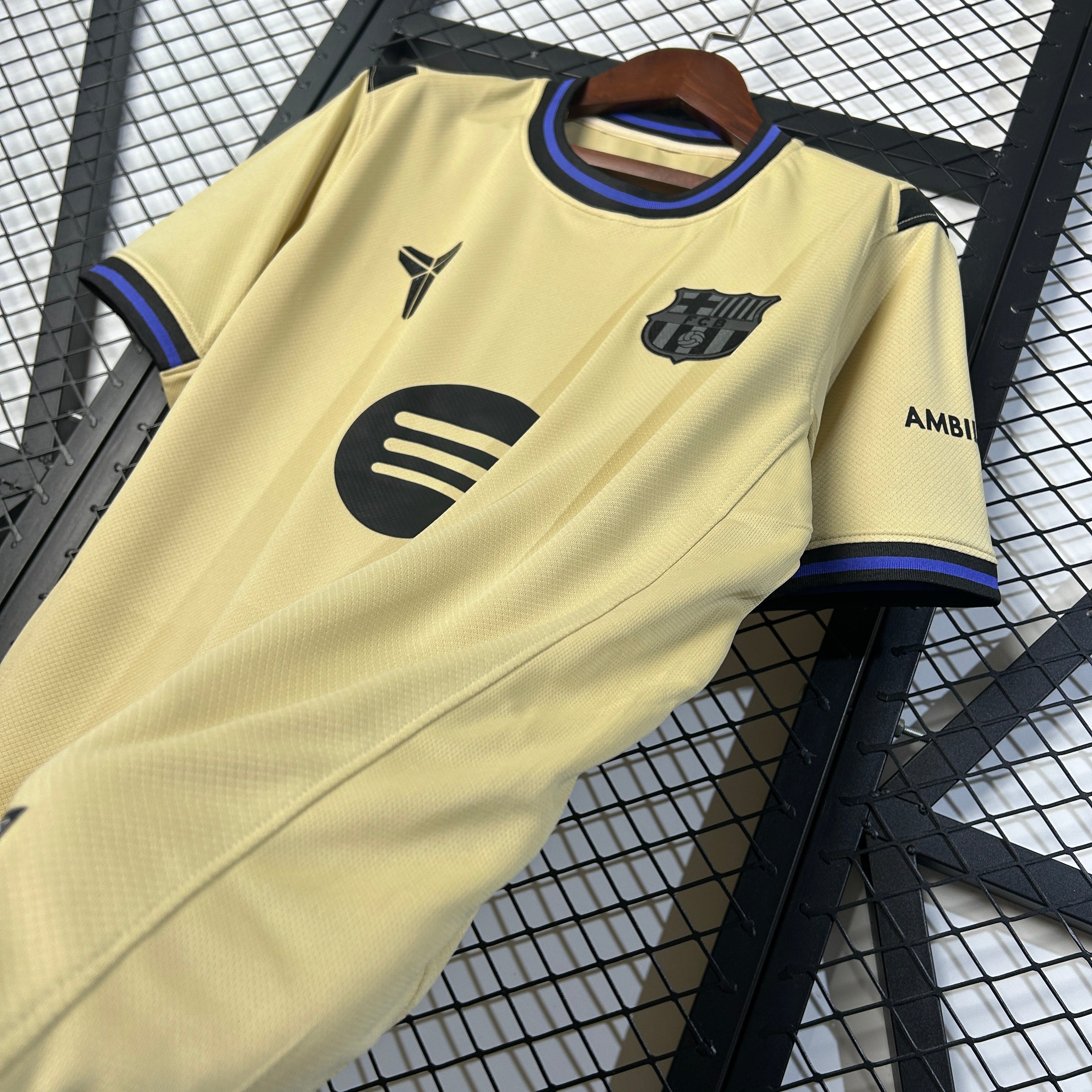 Barcelona - Visitante - Versión Aficionado - Temporada 2025/26
