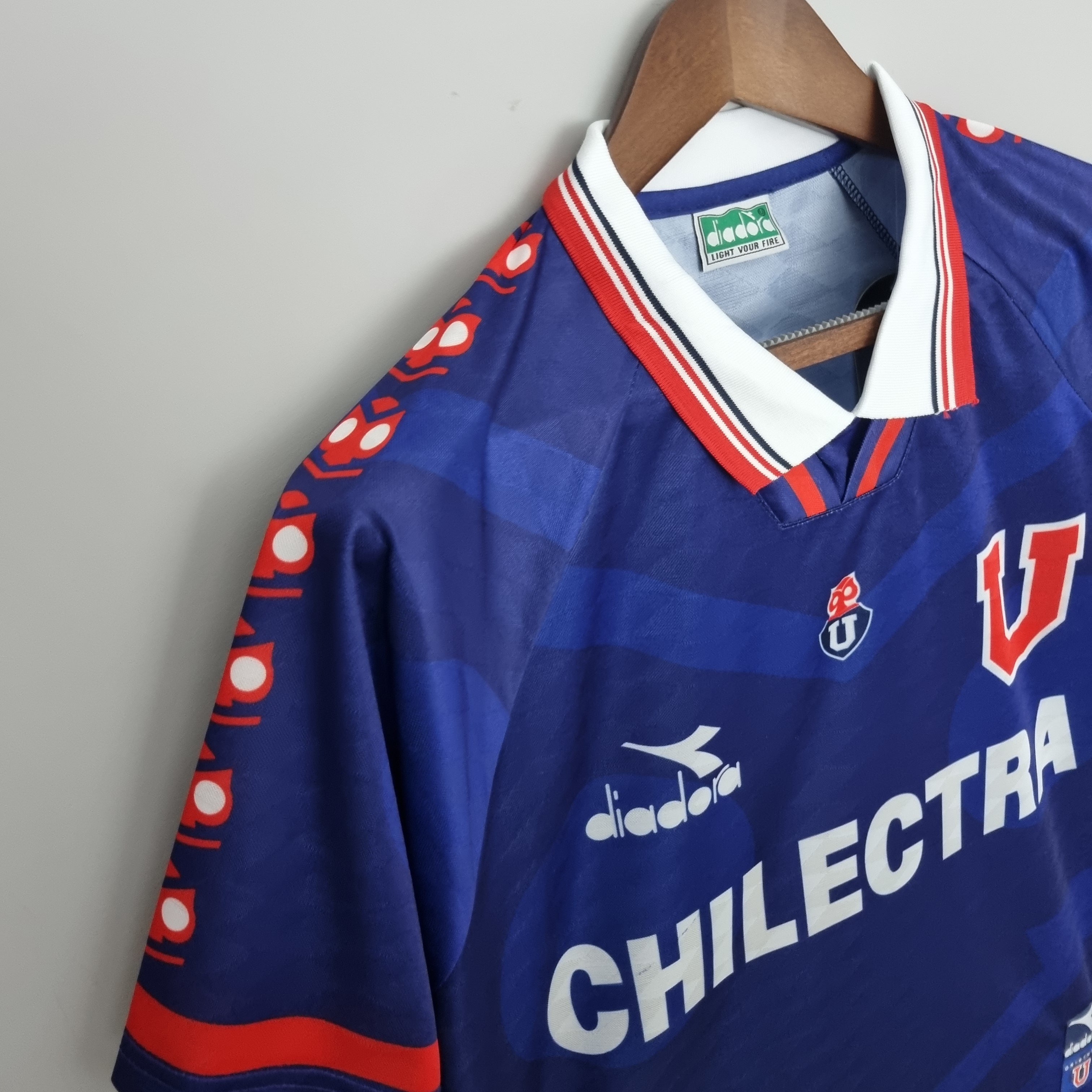 Camiseta Retro — Universidad de Chile 1996 — Local — Edición Clásica