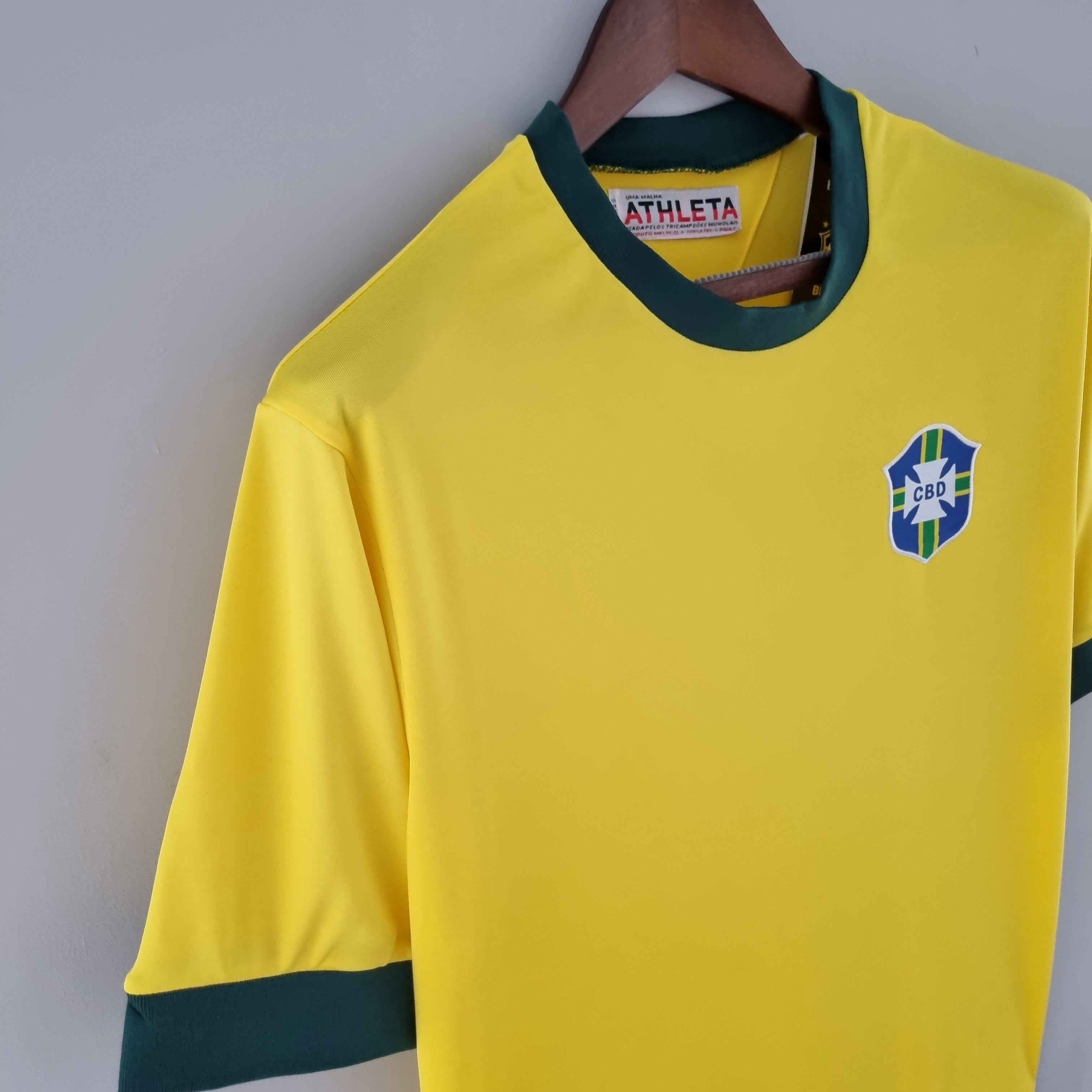Camiseta Retro — Brasil 1970 — Local — Edición Clásica