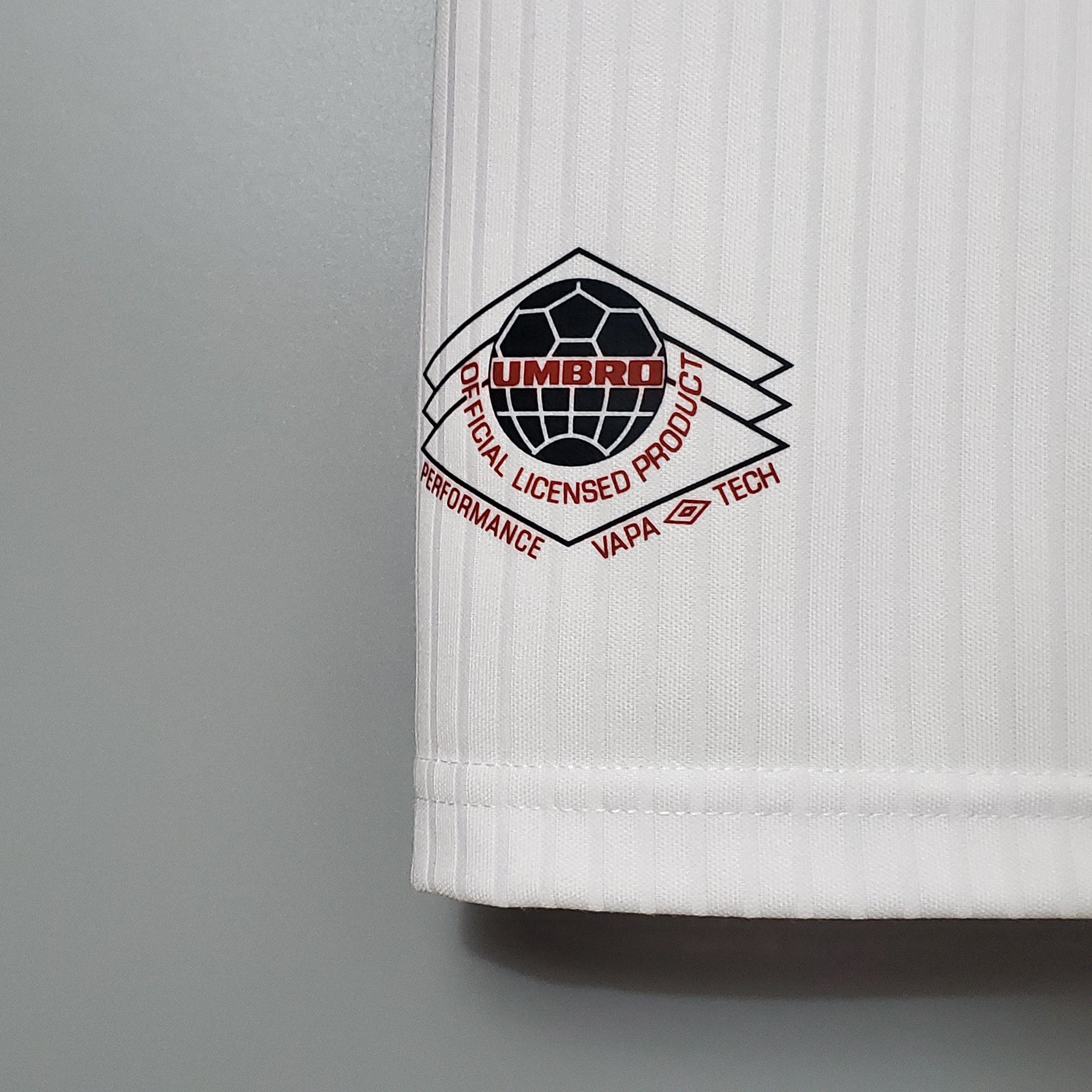 Camiseta Retro — Inglaterra 1998 — Local — Edición Clásica