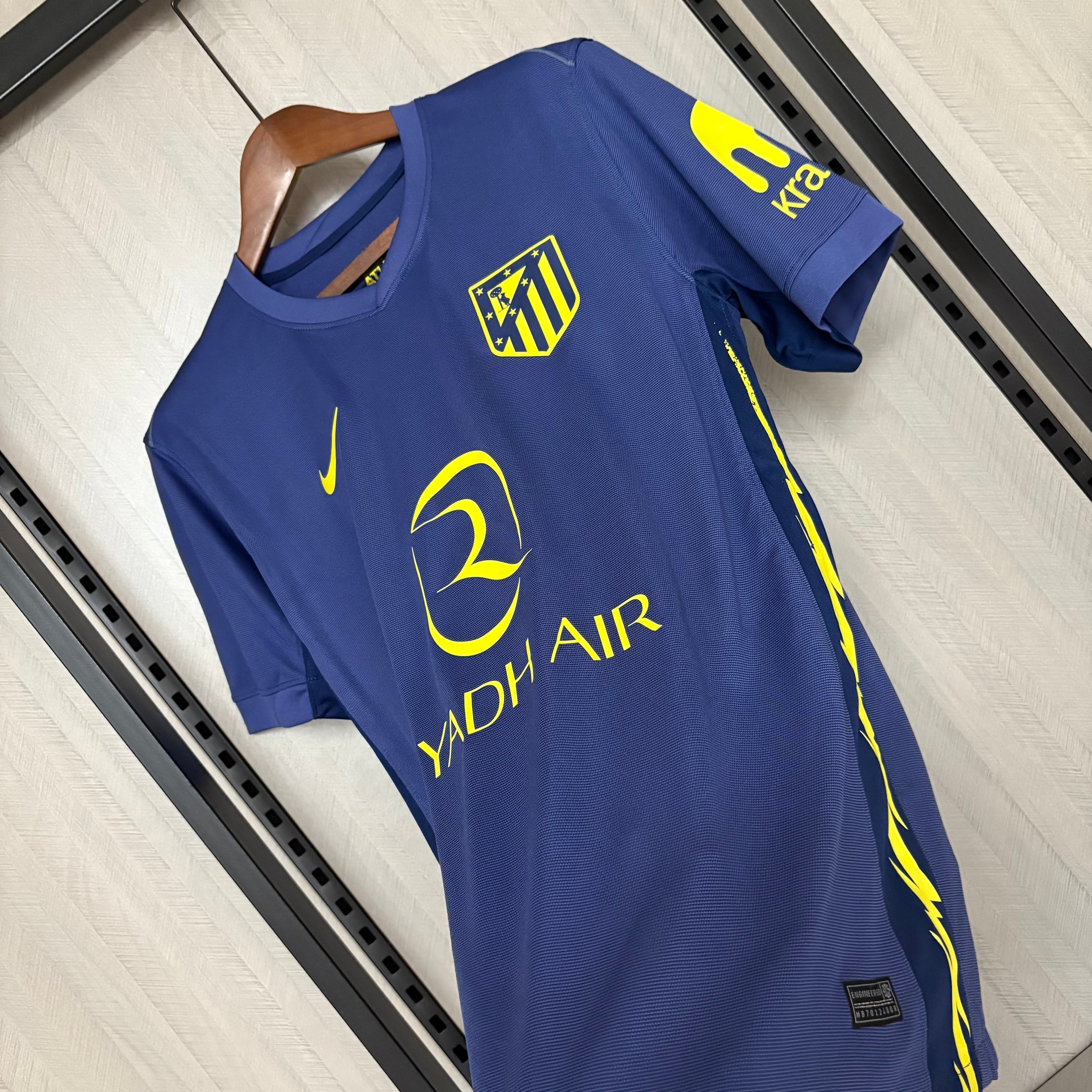 Atlético Madrid - Visitante - Versión Aficionado - Temporada 2025/26