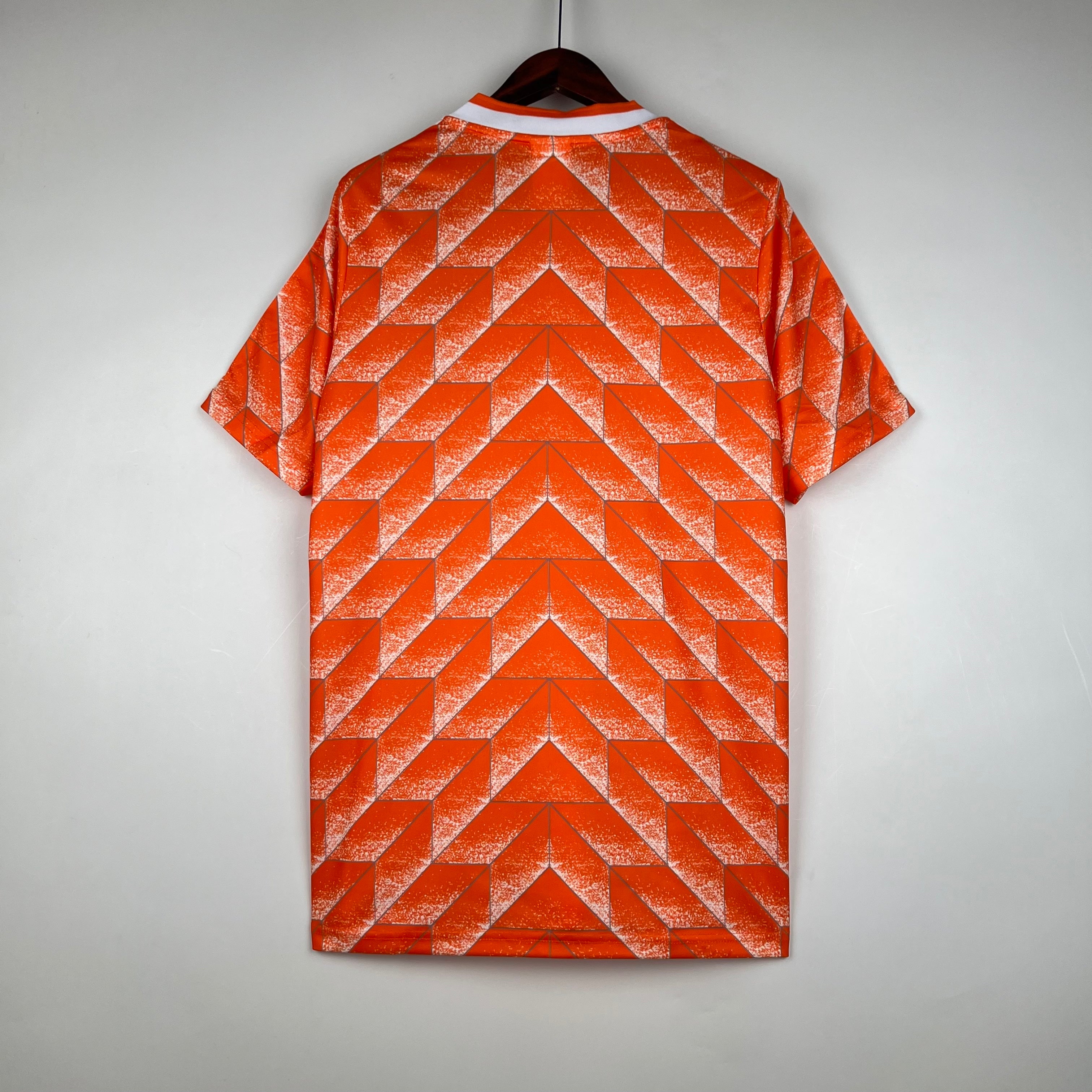 Camiseta Retro — Holanda 1988 — Local — Edición Clásica