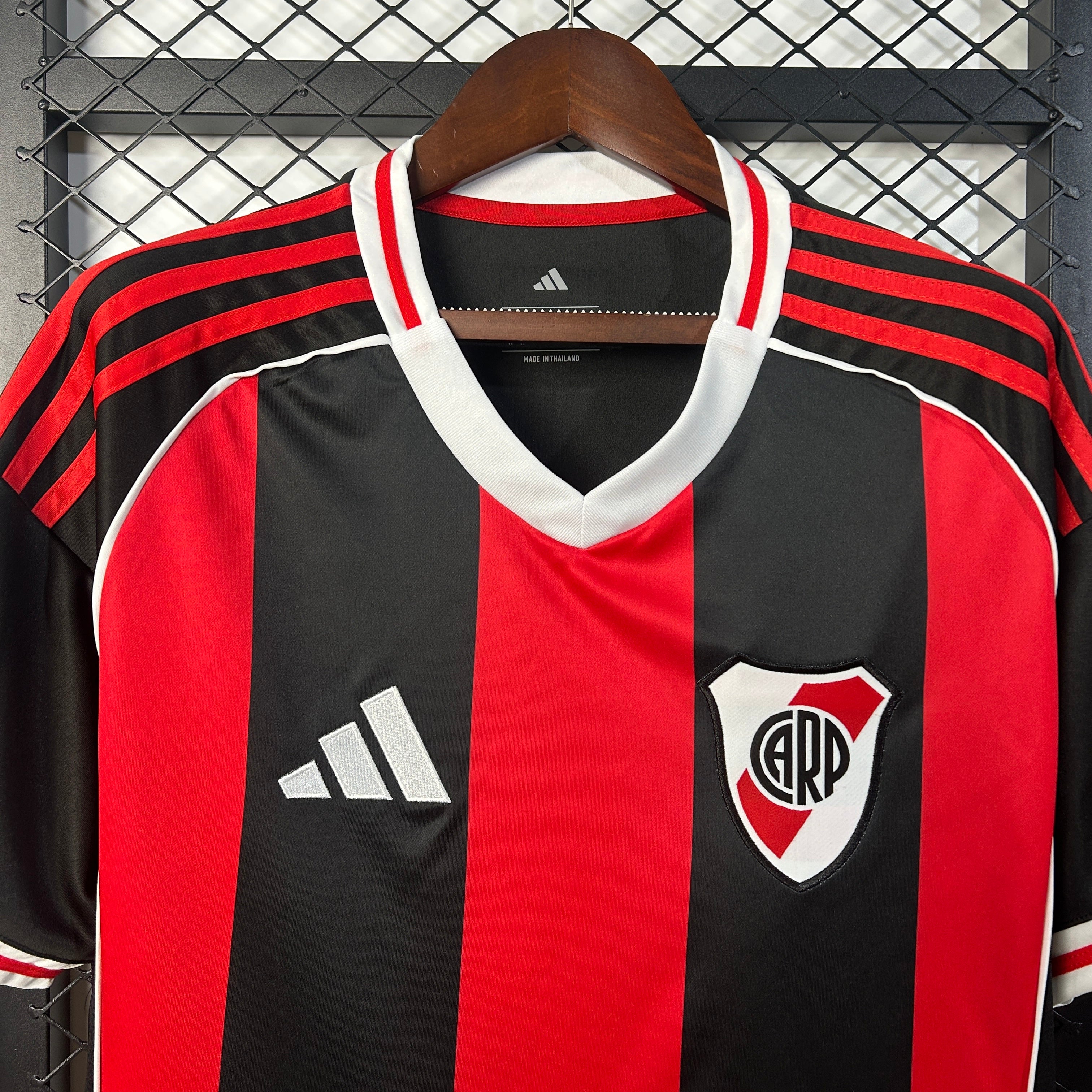 River Plate - Visitante - Versión Aficionado - Temporada 2025/26